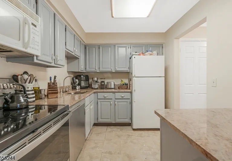 105 Alexandria Way — Photo 11