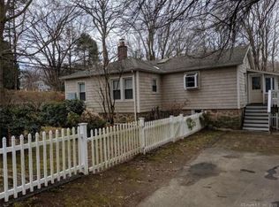 58 Sill Ln, Old Lyme, CT 06371