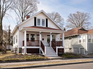 91 Edwin St, Quincy, MA 02171