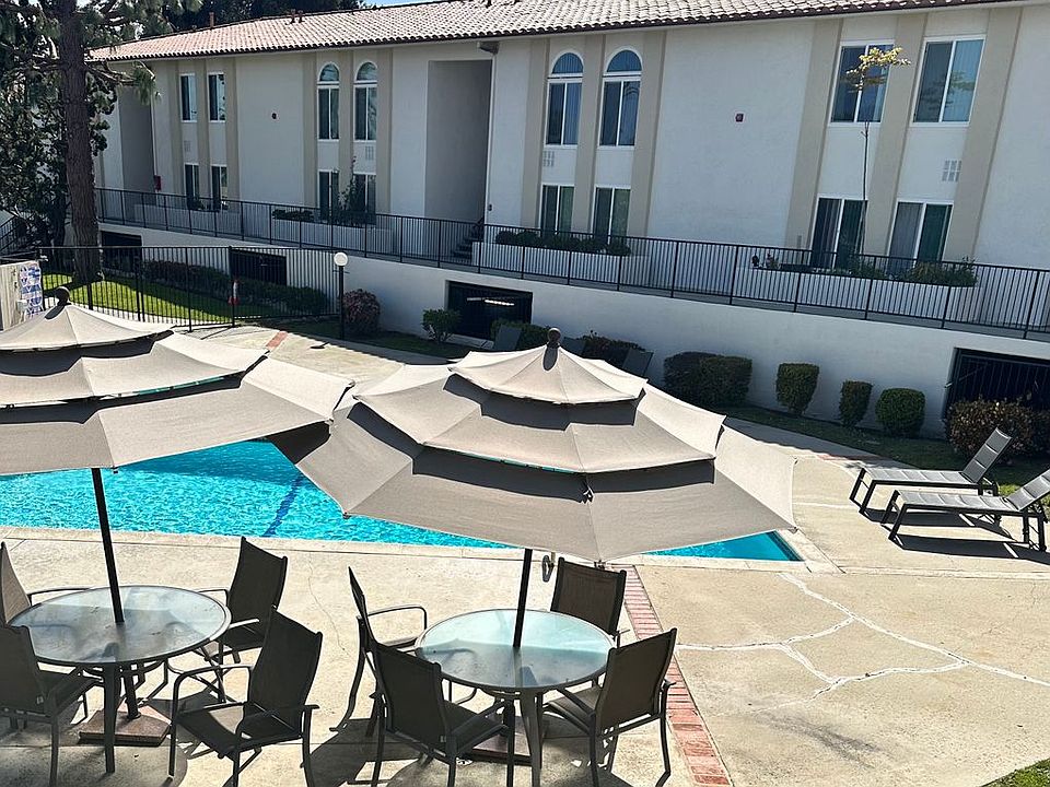 1st image of 18225 Kingsdale Ave #211