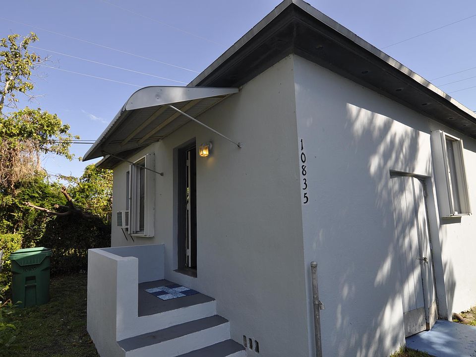 1st image of 10835 NE 2nd Pl