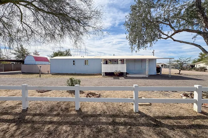 2 bed, 2.0 bath, 980 sqft, $1,600 — Photo 1