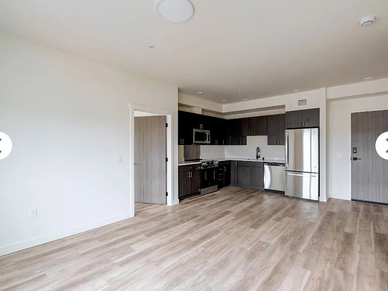 North Hill Millennium 1 — Photo 15