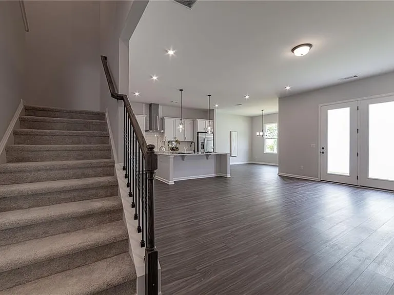 212 Birchwood Row — Photo 15