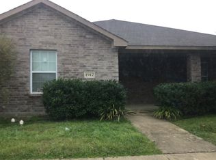 1912 Rosa Parks Blvd, Lancaster, TX 75146