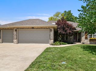 5059 S Fieldstone Rd, Battlefield, MO 65619