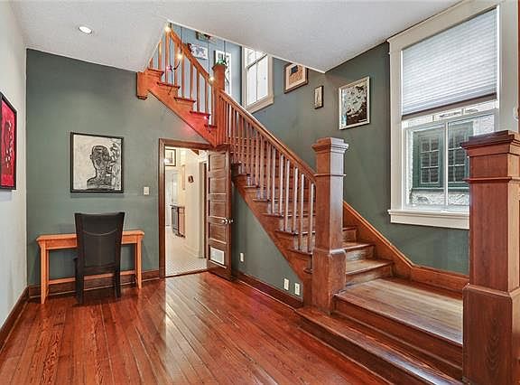 5th image of 810 N Carrollton Ave