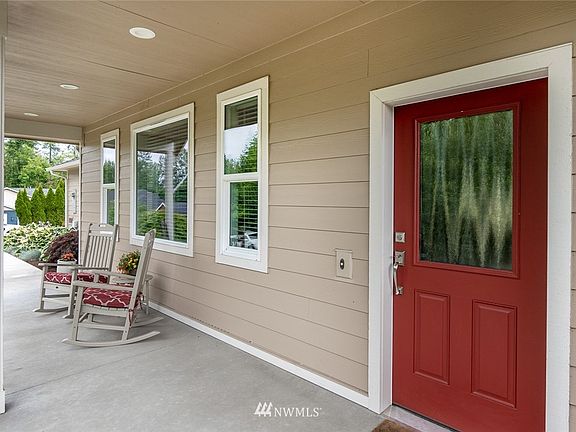 3rd image of 1426 162nd Street NW