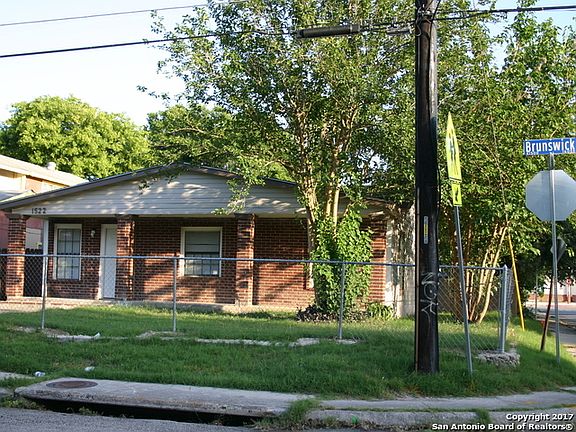 3rd image of 1522 Brunswick Blvd