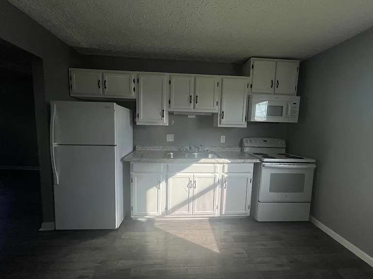 202 Crotty St #2 — Photo 6