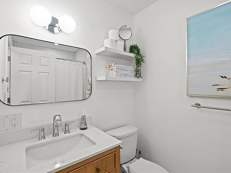 3210 Wood St — Photo 28