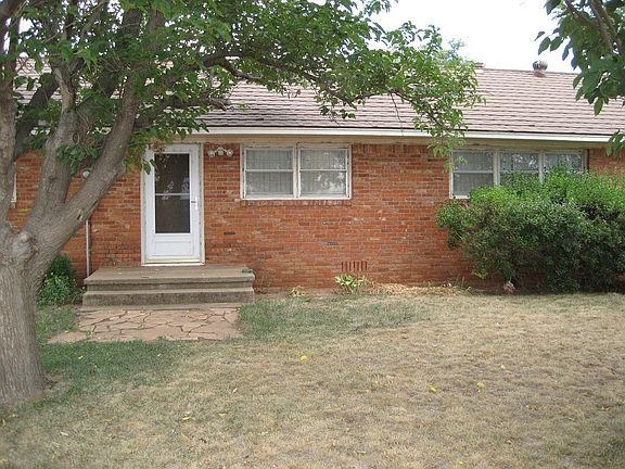 2nd image of 1302 County Road 205