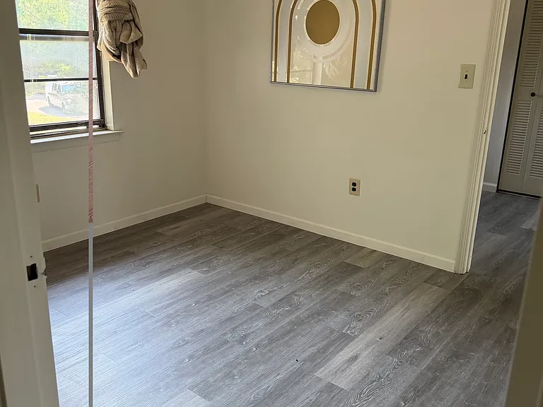WINDING WOOD APARTMENTS — Photo 15
