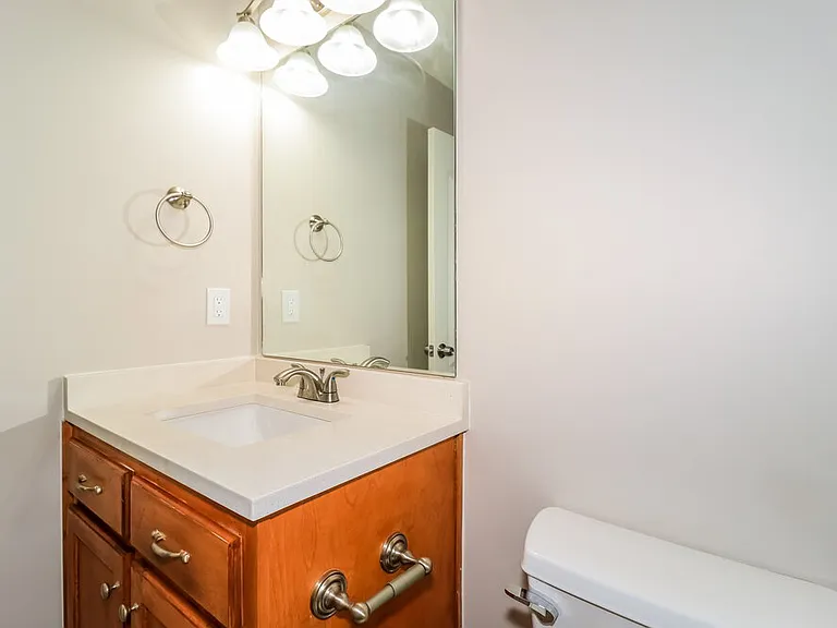 205 Cameron Dr — Photo 15