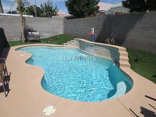 2nd image of 7908 Menelaus Ave