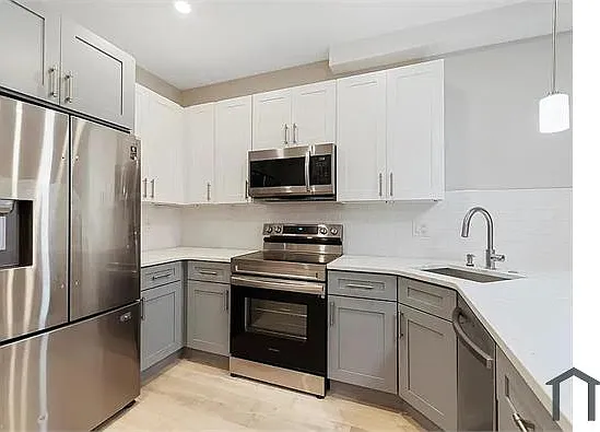 2029 N Randolph St #1 — Photo 3