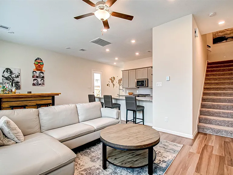 617 Aspen Falls Ct — Photo 9