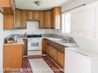 407 W Magnolia St #B, Compton, CA 90220