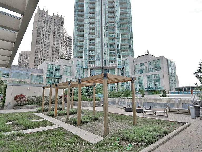 225 Webb Dr #907 — Photo 21