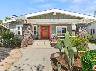128 S Hobart Blvd, Los Angeles, CA 90004