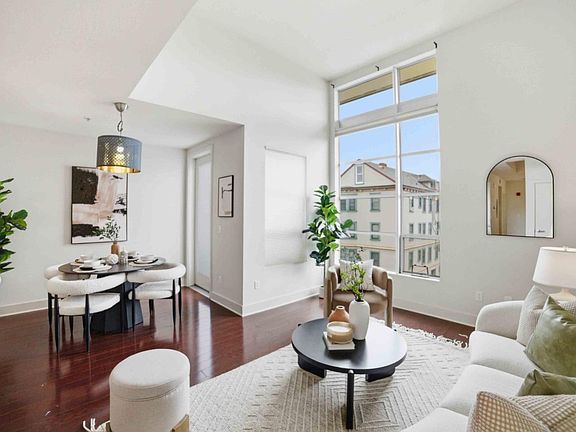 2nd image of 1 E Julian St Unit 316