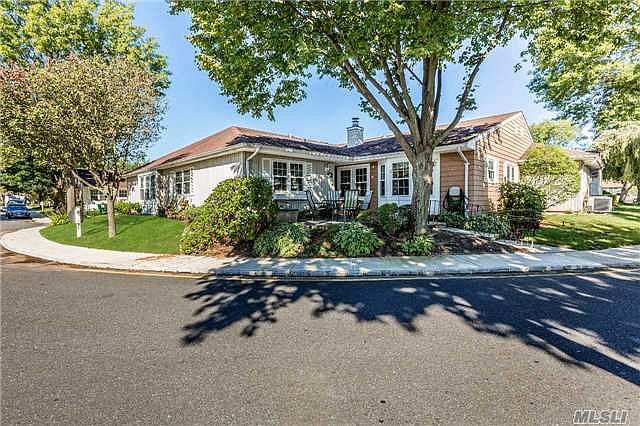 1st image of 44 Revere Dr