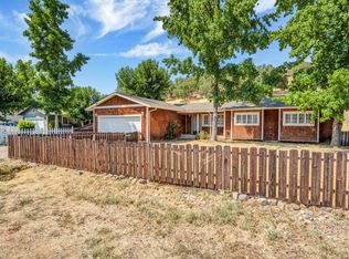 19734 Mountain Mdw N, Hidden Valley Lake, CA