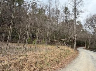 Maple Rest Ln, Ellijay, GA 30540