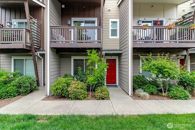 2nd image of 17417 118th Ave CT E #F
