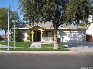 1791 Mills Dr, Los Banos, CA 93635