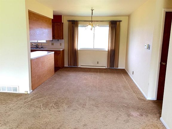 5th image of 50665 Bristol Ave