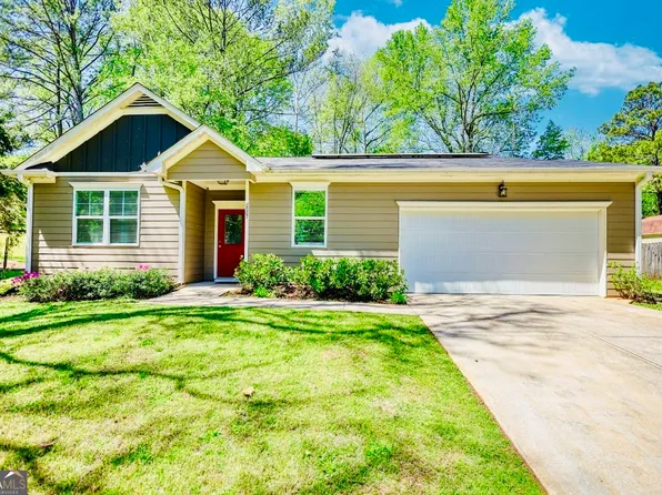 6967 Knollwood Dr, Morrow, GA 30260