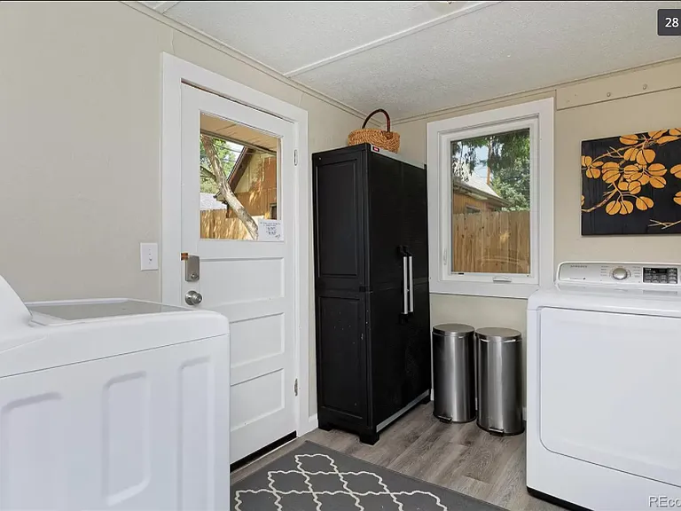 4871 Benton St — Photo 18