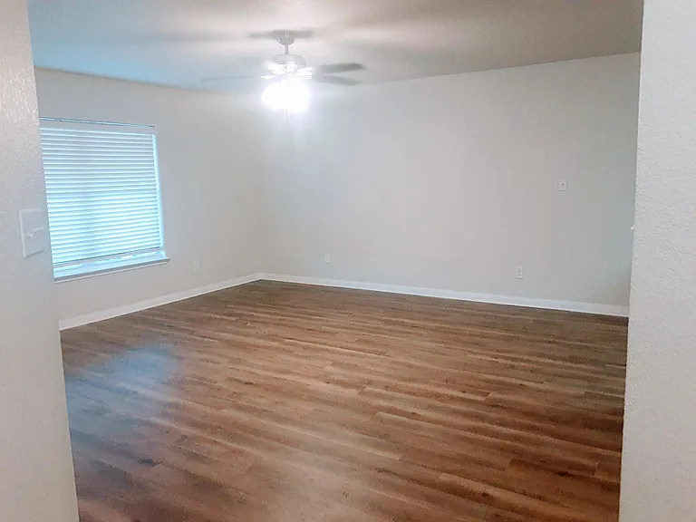 6612 Luckey Path — Photo 5