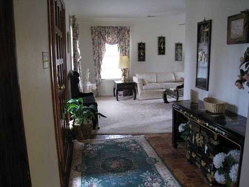 3rd image of 4070 Plumcrest Cir SE
