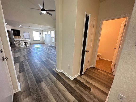 5th image of 325 Atalaya