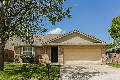 5532 Four Winds Dr Photo 1