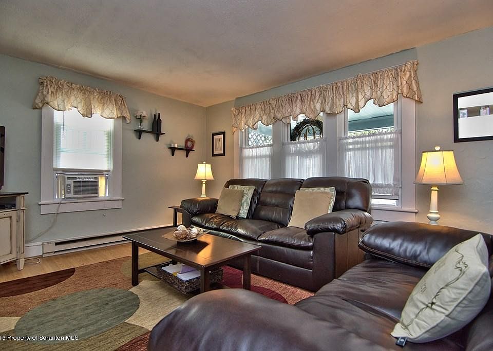 512 Jadwin St, Scranton, PA 18509 Zillow