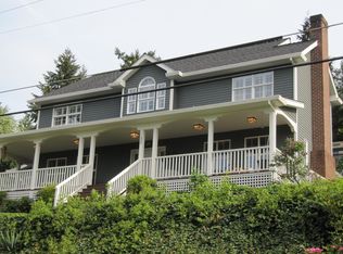 1330 Pine St, Lake Oswego, OR