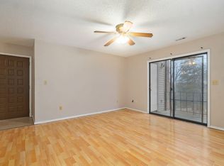 1200 W Main St APT 5, Branson, MO 65616