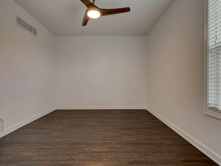 3752 Sunflower St — Photo 18