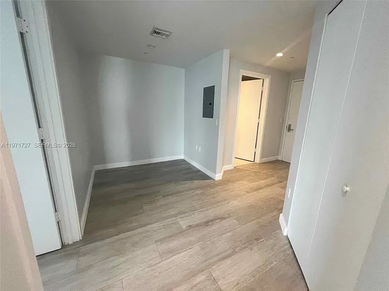 45 SW 9th St #3703 — Photo 19