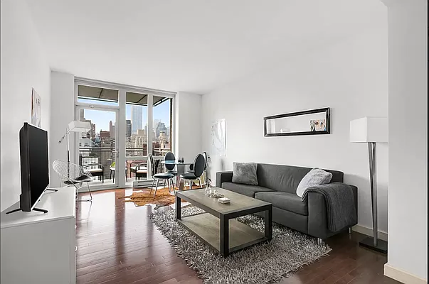 Rented by Compass | media 15