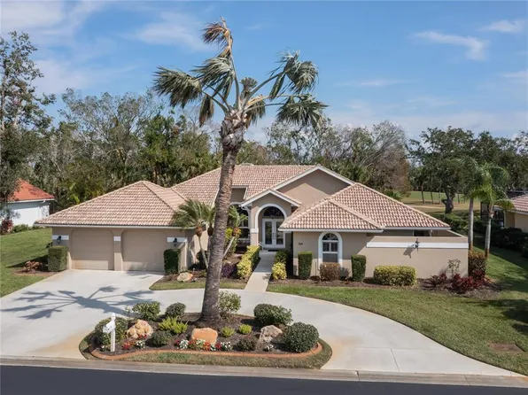 818 Carnoustie Dr, Venice, FL 34293