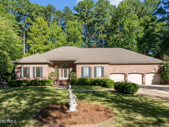 100 Rappahannock Circle, Chocowinity, NC 27817