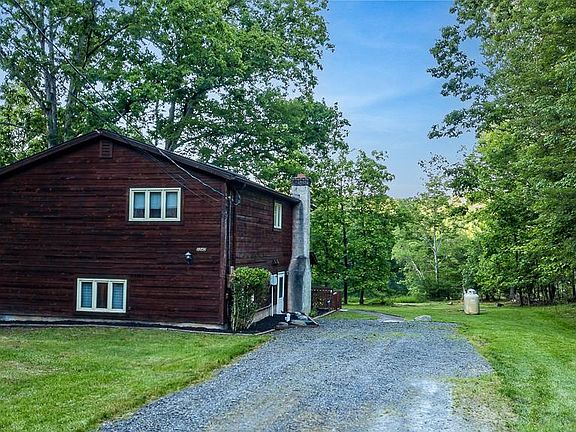 3rd image of 1247 Stony Hollow Cir