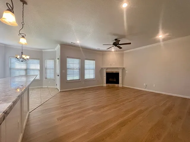 1053 Tarah Knolls Cir — Photo 3
