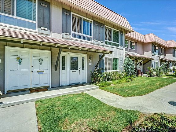 2nd image of 4107 Larwin Ave