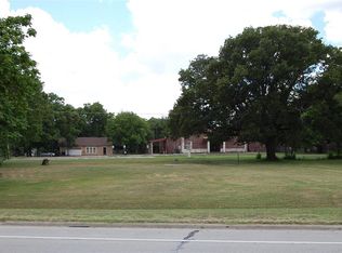 1901 N Kaufman St, Ennis, TX 75119