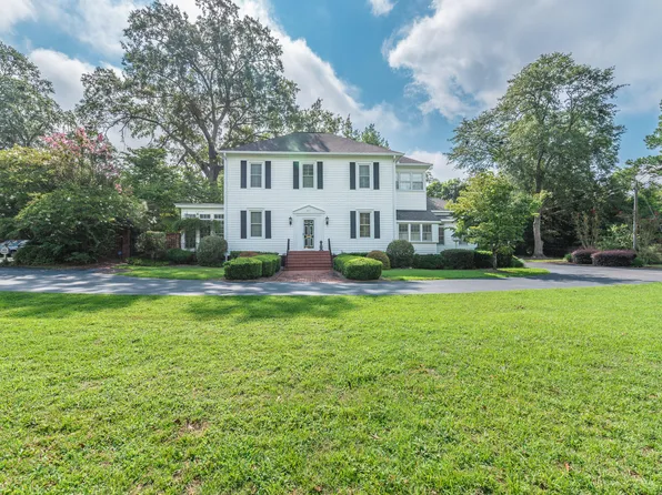 611 Edisto St, Johnston, SC 29832